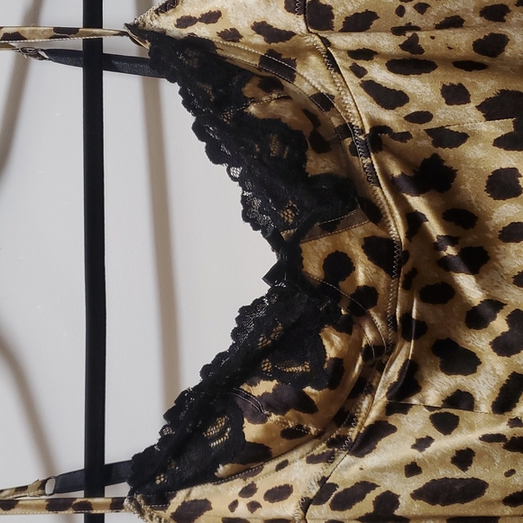 Silk leopard dress - Picture 3 of 5